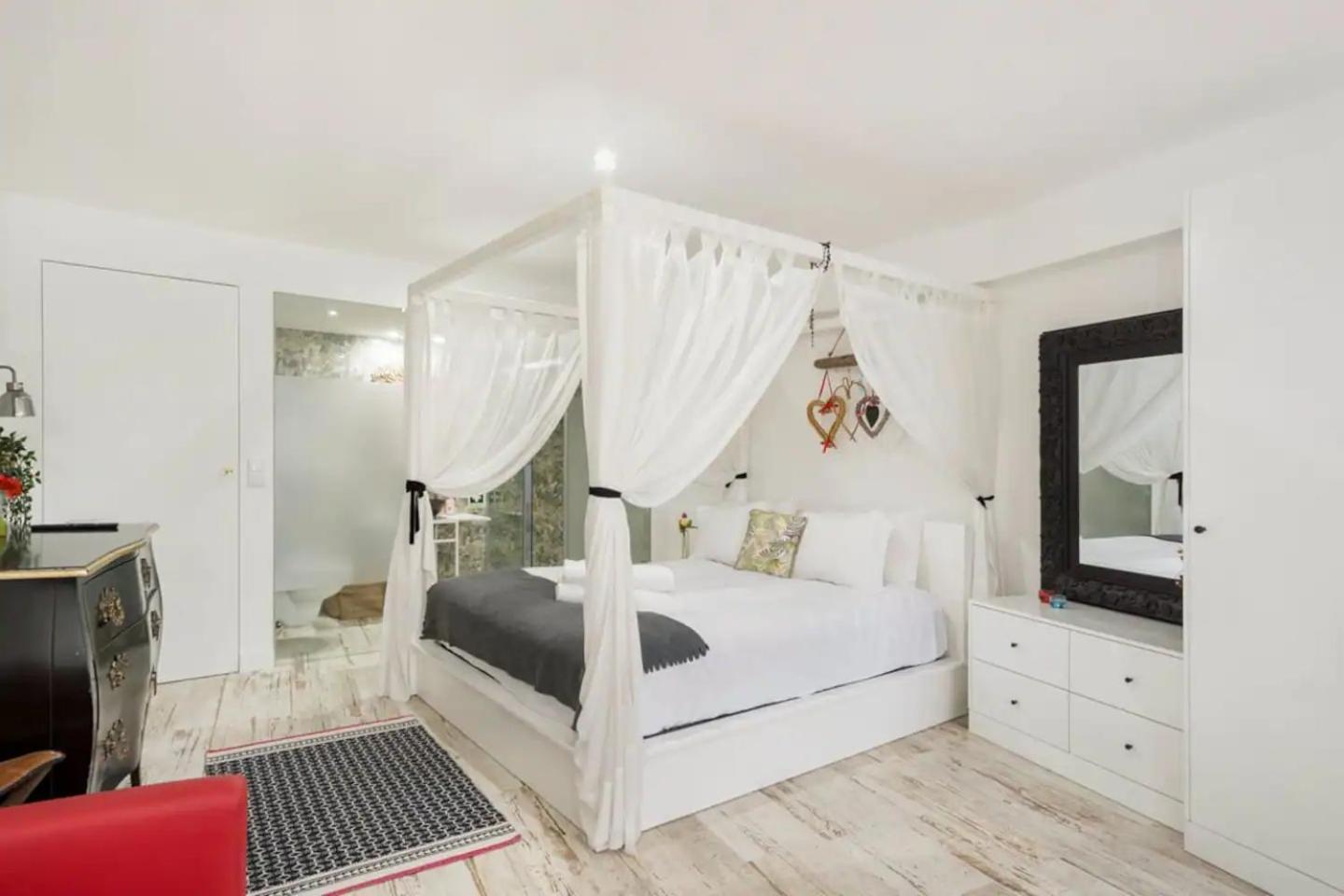 Casa Velhinha - Design, Culture And Comfort In *