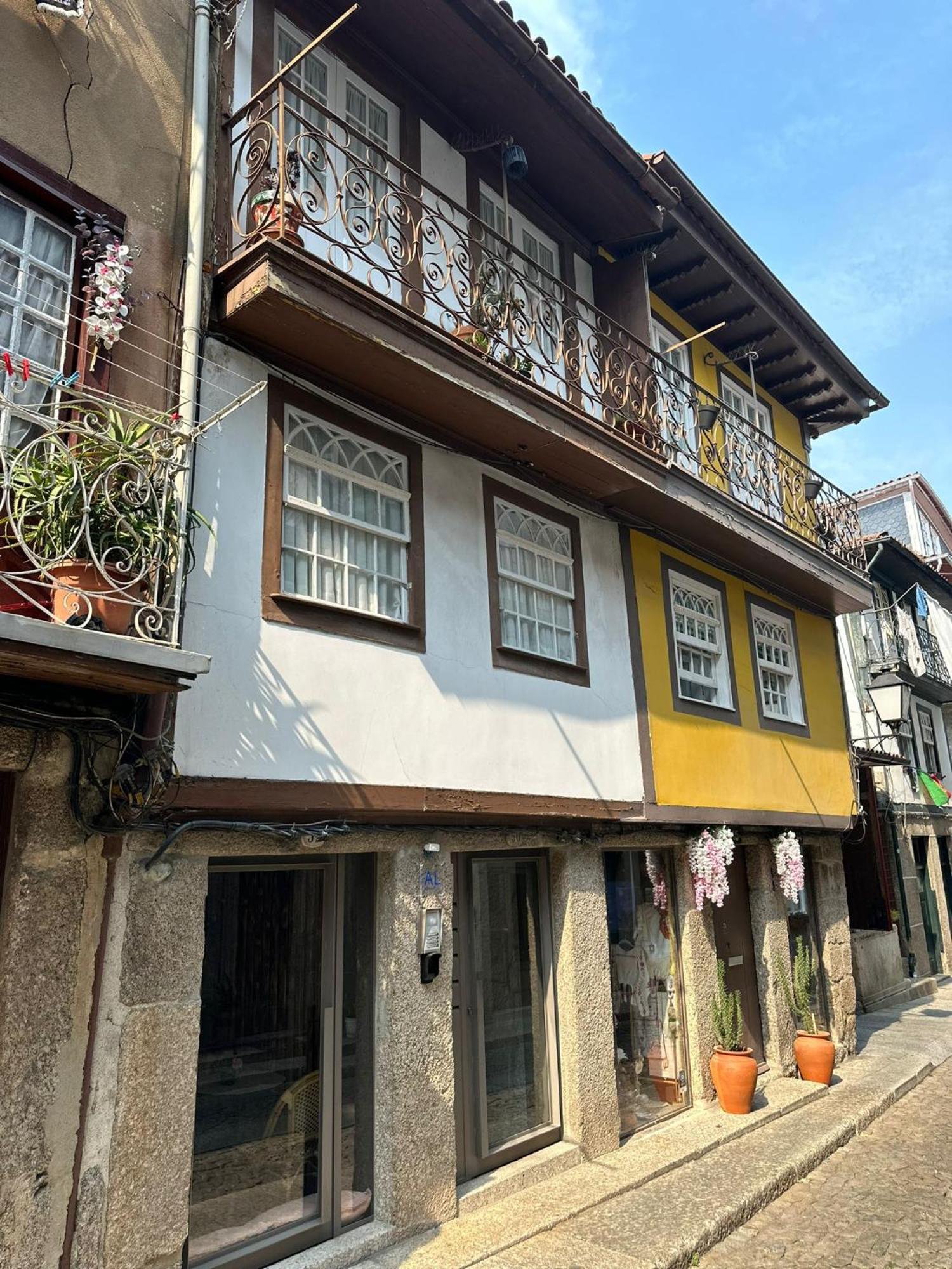 Casa Velhinha - Design, Culture And Comfort In *